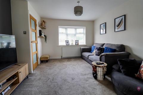 3 bedroom semi-detached house for sale, Skipton Road, Swallownest, Sheffield, S26
