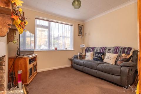 3 bedroom semi-detached house for sale, Alfred Street, Ryde