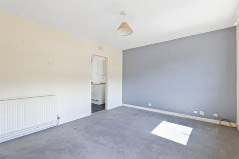 1 bedroom flat for sale, 5 St. Katharines Court, Newburgh, Cupar, KY14