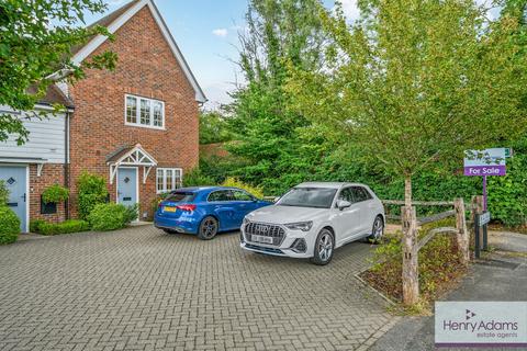 3 The Old Forge, Rusper, Horsham, RH12 4FR
