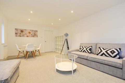 3 bed flat/apartment for rent in Ridgemont Close, OX2