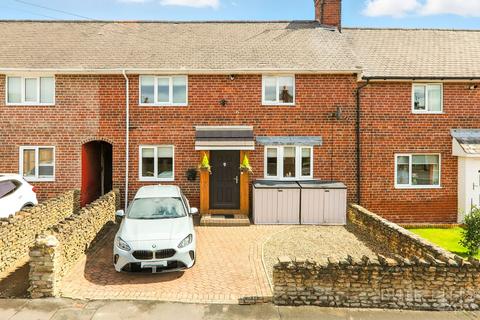 17 Wellgarth Road, Featherstone, Pontefract, WF7 5LZ