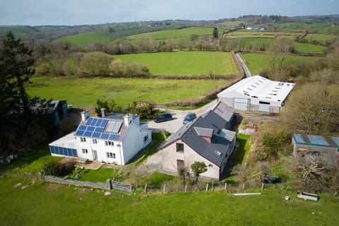 6 bedroom property with land for sale, Llangeitho, Tregaron, SY25