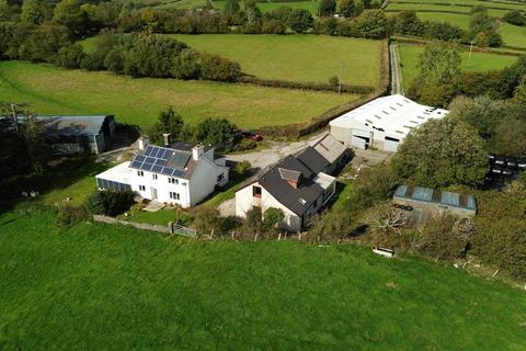 6 bedroom property with land for sale, Llangeitho, Tregaron, SY25