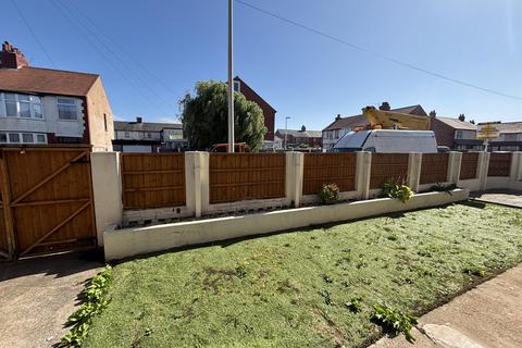 undefined, Lyndhurst Avenue, Blackpool FY4
