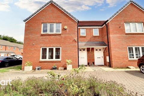 undefined, Guardian Way, Luton