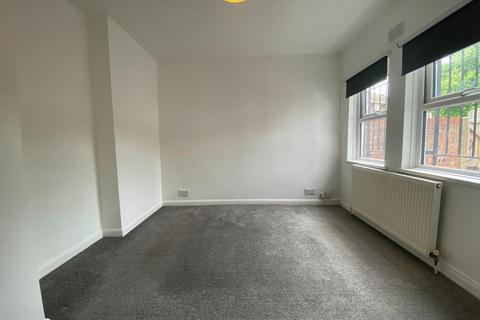 1 bedroom ground floor flat for sale, Rosendale Road, Dulwich, London, SE21
