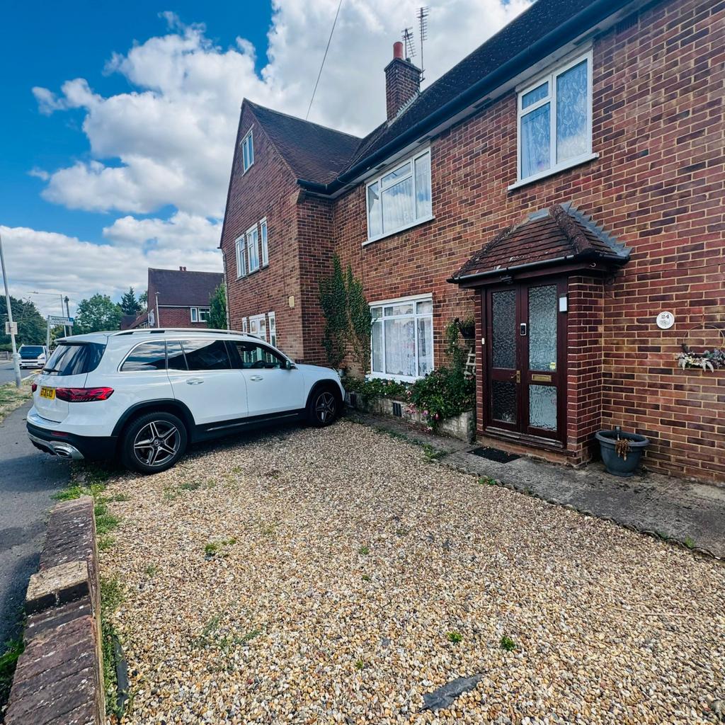 3 bedroom semi-detached house