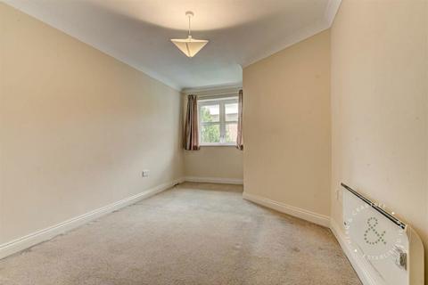 1 bedroom apartment for sale, Latteys Close, Cardiff, Cardiff, CF14 4PZ
