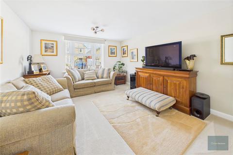 18 Basil Drive, Melksham, SN12 6LT
