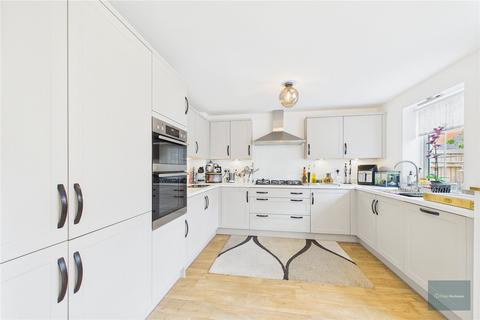 18 Basil Drive, Melksham, SN12 6LT