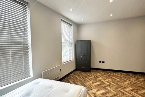 undefined, No Deposit Option. Water & Council Tax Included. N1 4QX