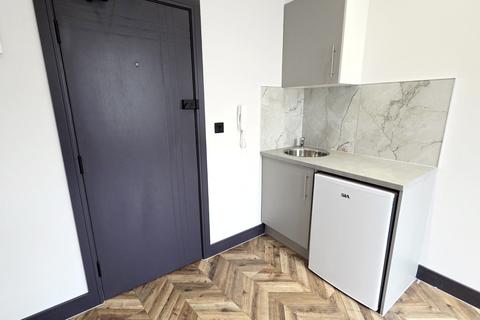 undefined, No Deposit Option. Water & Council Tax Included. N1 4QX