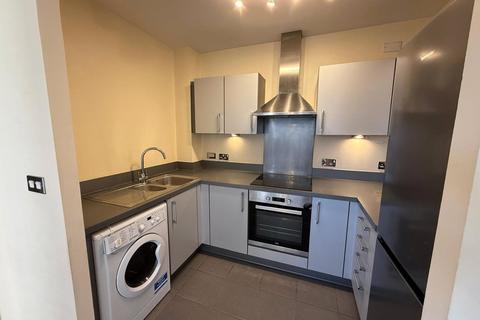 2 bedroom flat for sale, Aspects Court, Berkshire SL1