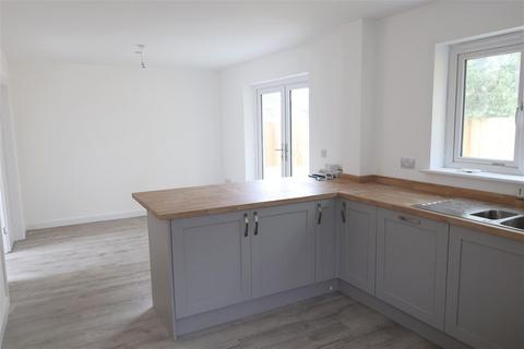 3 bedroom detached house for sale, Rose Haven Gardens, Rosemarket, Milford Haven