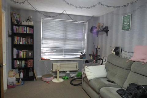 3 bedroom terraced house for sale, Radford Close, Atherstone, Warwickshire, CV9 3LA