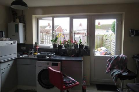 3 bedroom terraced house for sale, Radford Close, Atherstone, Warwickshire, CV9 3LA