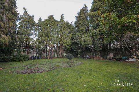 undefined, Compton  Road, Calne SN11 8