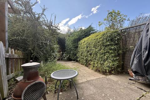 2 bedroom terraced house for sale, Amelia Close, Benwell, Newcastle upon Tyne, Tyne and Wear, NE4 8LH