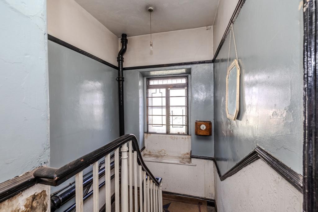 210westgateroad-12