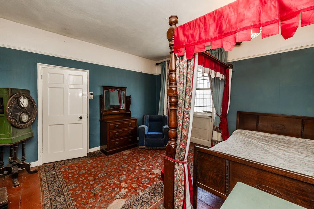 210westgateroad-14