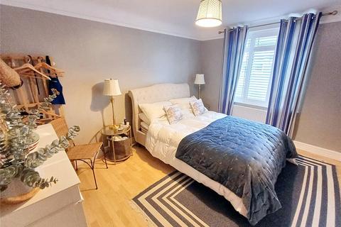 2 bedroom apartment for sale, Sandbanks Road, Lilliput, Poole, Dorset, BH14