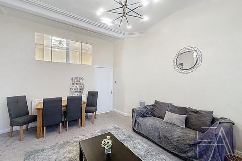 3 bedroom ground floor flat for sale, Kenworthys Flats, Southport PR9