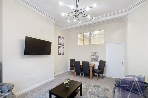 3 bedroom ground floor flat for sale, Kenworthys Flats, Southport PR9