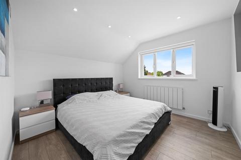 71 Crouch Croft, London, SE9 3HZ