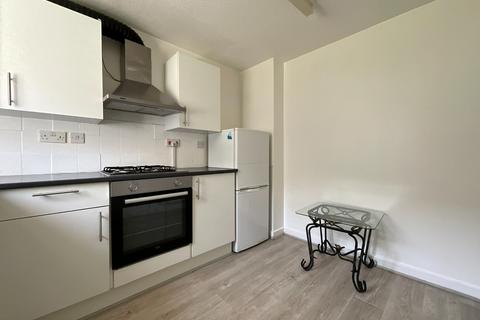undefined, Pinewood, Hebburn, Tyne and Wear, NE31 1YP