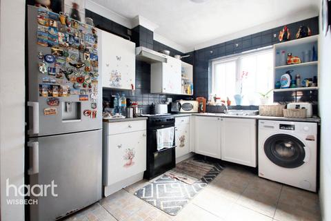 2 bedroom terraced house for sale, Harrys Way, Wisbech