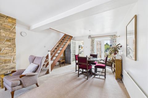 57 Manor Road, Northampton, NN2 6QJ