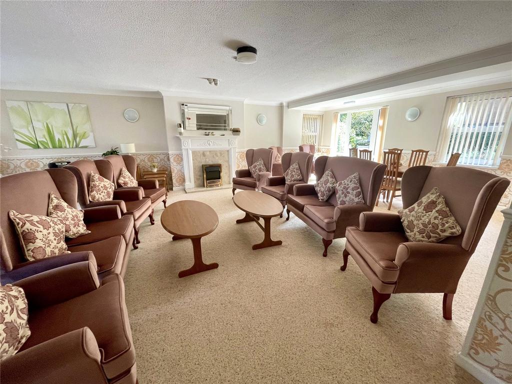 Communal Lounge
