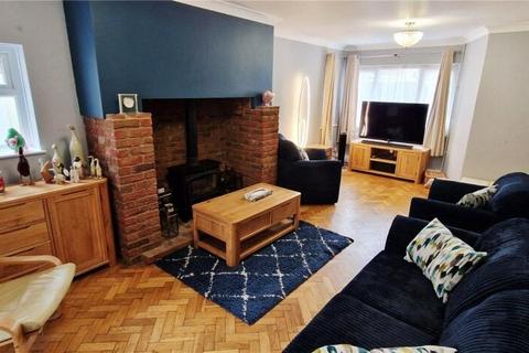 4 bedroom detached house for sale, Windsor Road, Gravesend DA12