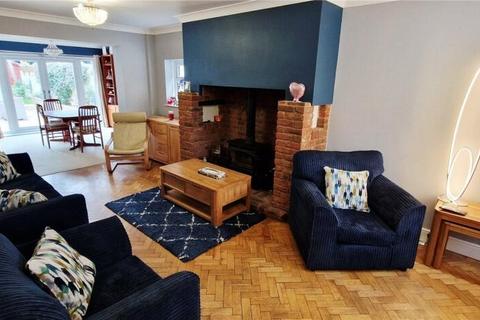 4 bedroom detached house for sale, Windsor Road, Gravesend DA12