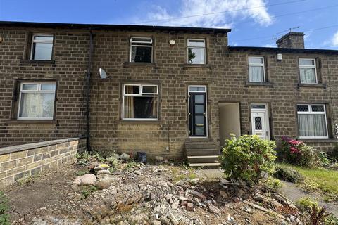 St. Johns Avenue, Newsome, Huddersfield, HD4 6JP