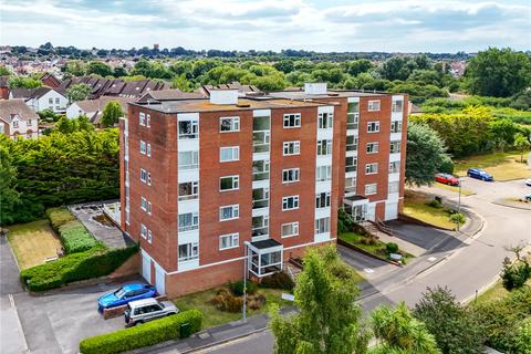 2 bedroom apartment for sale, Fairway Drive, Christchurch, Dorset, BH23