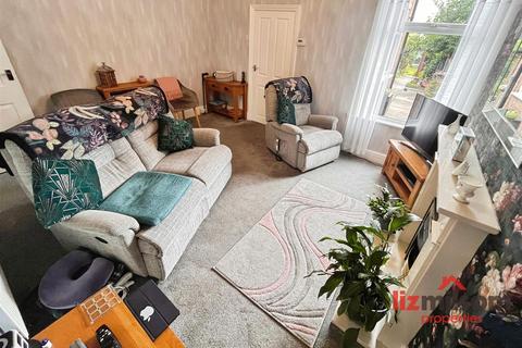 3 bedroom terraced house for sale, James Street, Swadlincote DE11