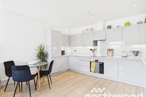 2 bedroom apartment for sale, Highwood Drive, Chilmington Lakes, Ashford, TN23