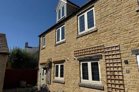 undefined, The Wern, Lechlade