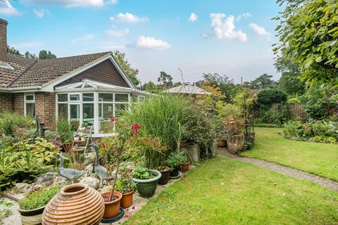 3 bedroom detached house for sale, Penryn Drive, Grayshott Road, Headley Down, Hampshire, GU35