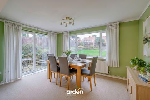 undefined, Milton Close, Redditch, B97