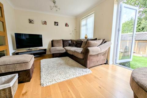 undefined, The Links, Bordon GU35