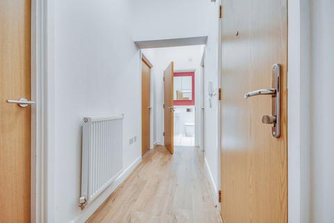 2 bedroom flat for sale, Mary Munnion Quarter, Chelmsford
