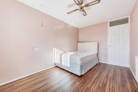 2 bedroom ground floor flat for sale, Wentloog Court, Wentloog Road, Rumney, Cardiff, South Glamorgan, CF3
