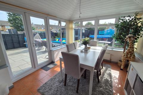 7 Aydon Road, Luton, LU3 2HB