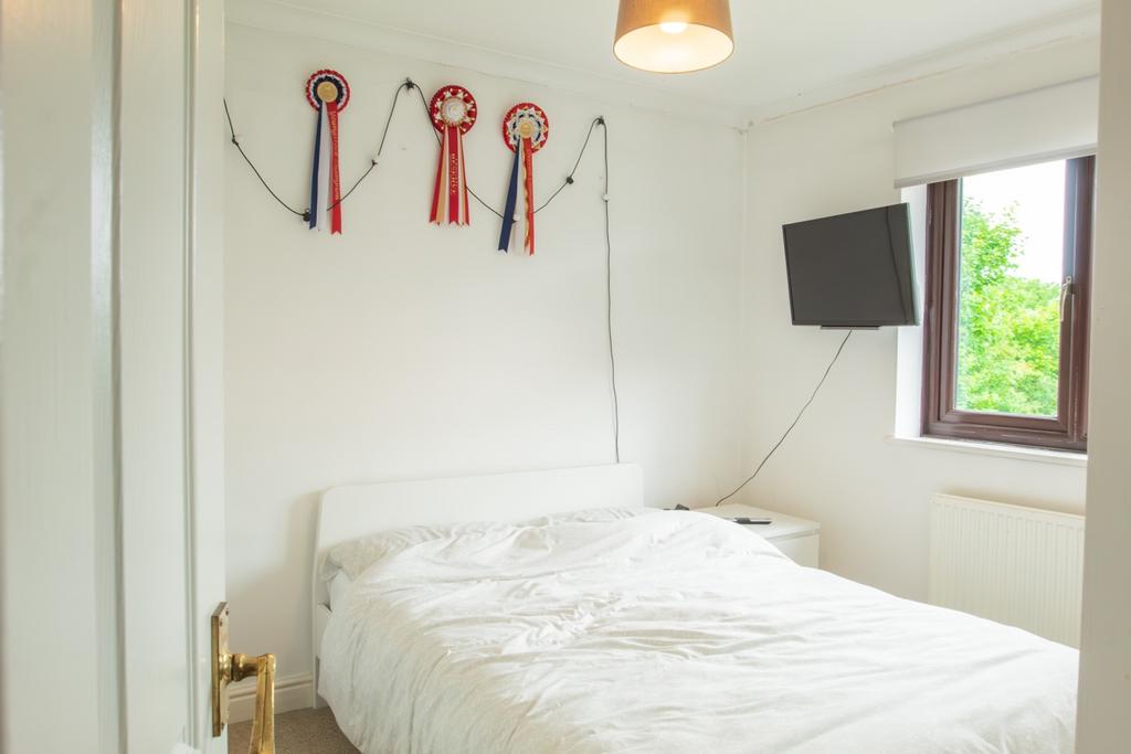 3 Roseland Gardens TPS Bodmin Branch 01208 872728-