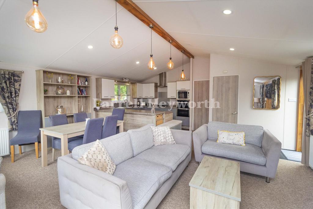 Open Plan Living 2
