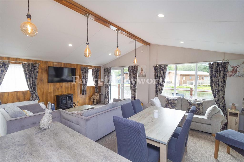 Open Plan Living 3