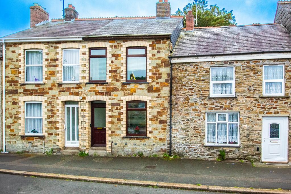 38 Lower Bore Street TPS Bodmin 01208 74182-15